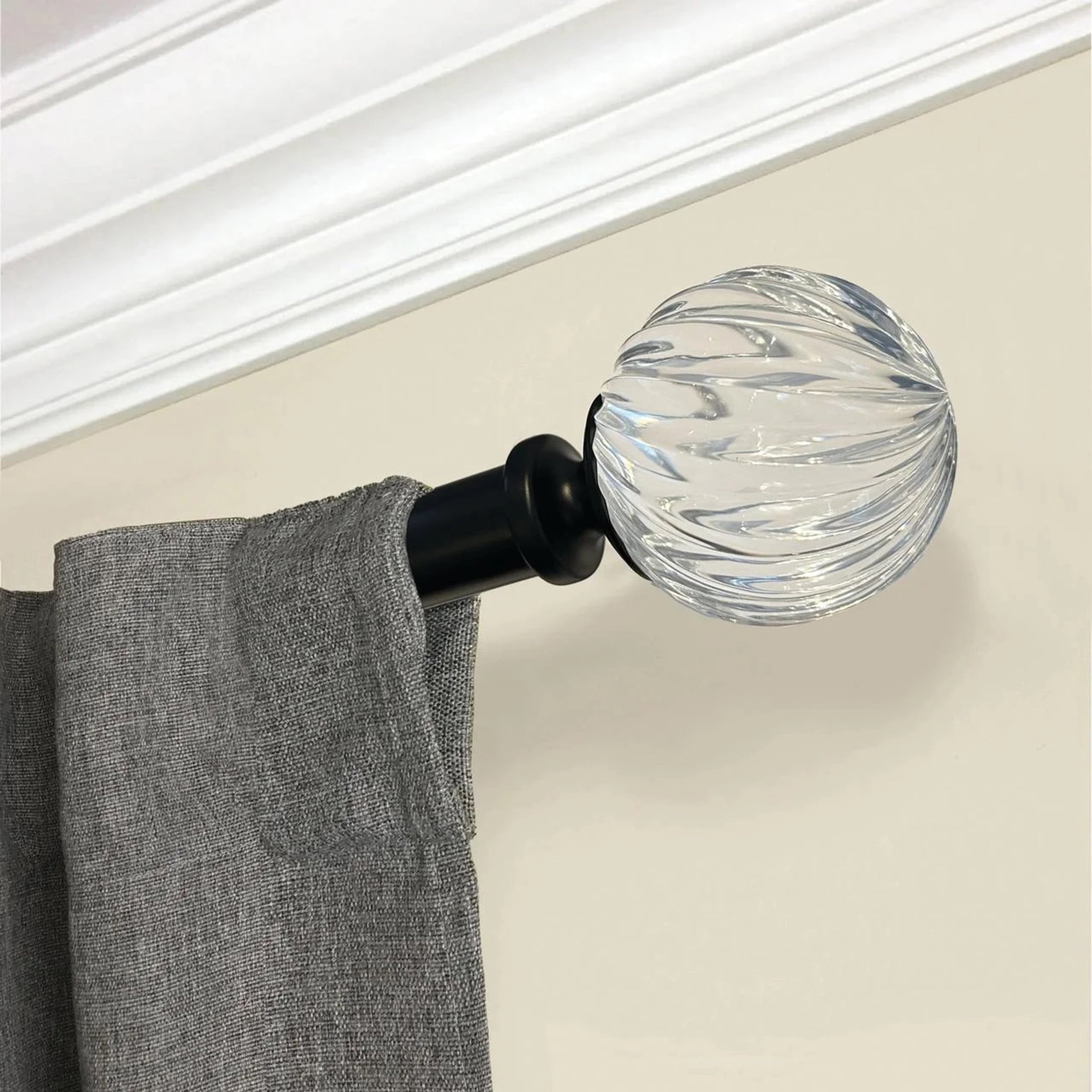  1" Matte Black and Clear Twisted Sphere Adjustable Single Curtain Rod, 32-120"
