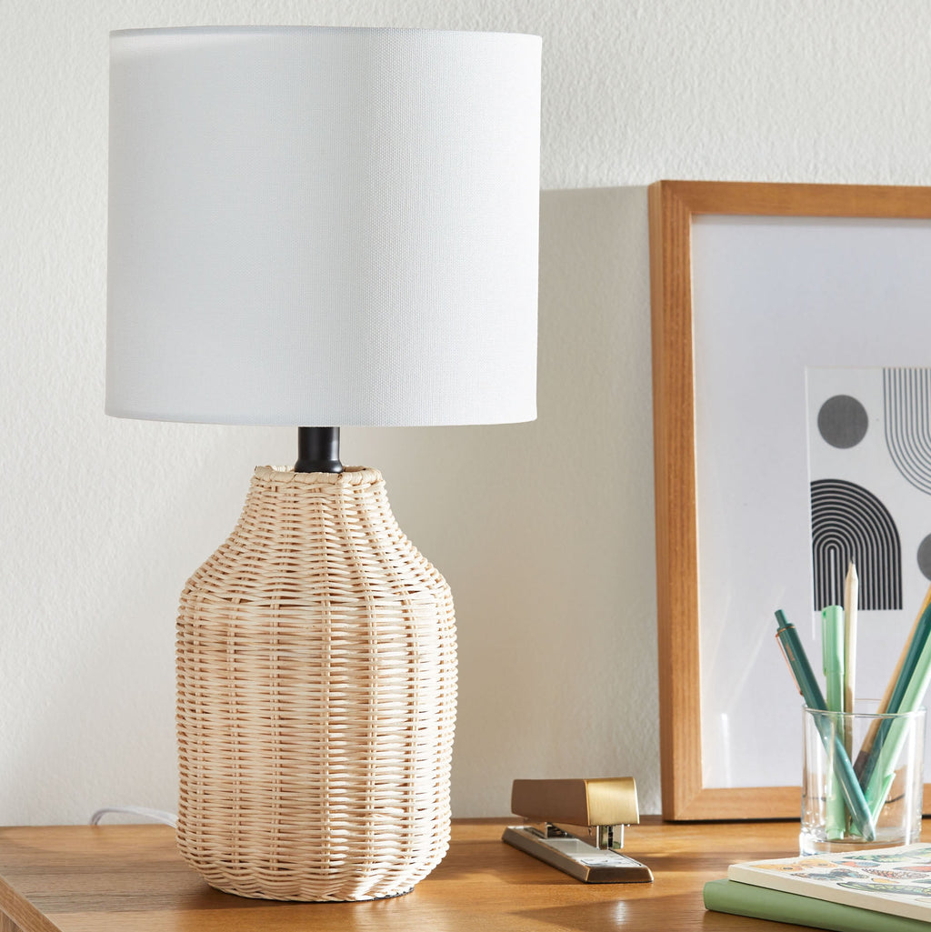  18" Woven Rattan Table Lamp, Natural Finish
