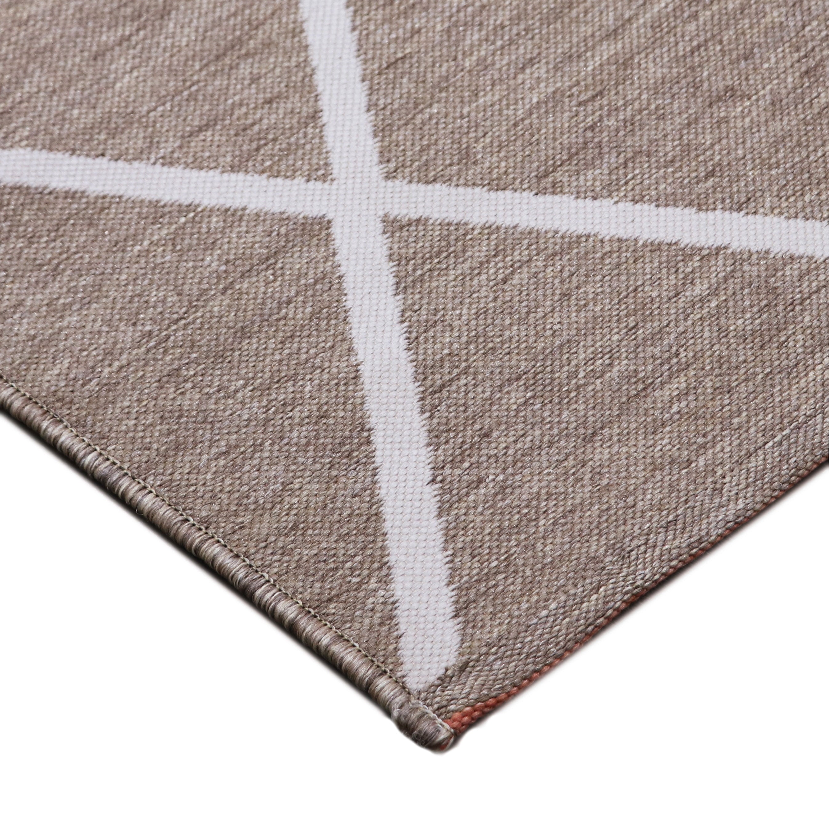  Medallion Reversible Rug, Red, 7' x 10'