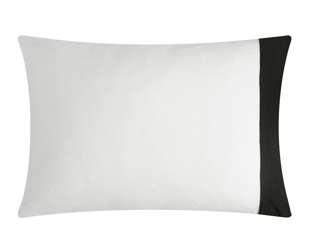 Black and White Summit 12 Piece Bed in a Bag Comforter Set, Queen
