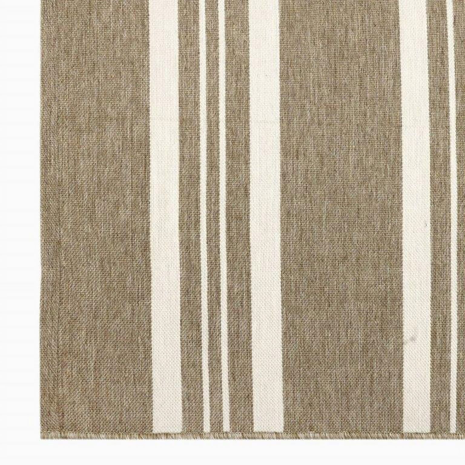  5'x7' Beige Border & Striped Reversible Indoor/Outdoor Rug