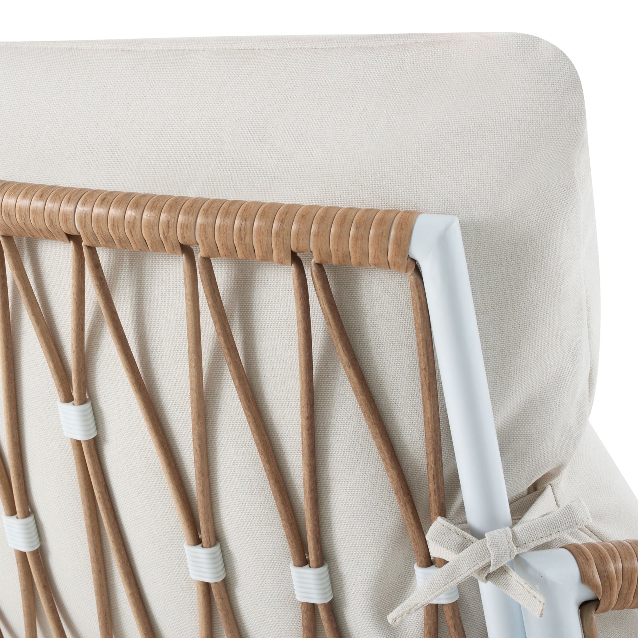  Lilah 2-Pack Outdoor Wicker Lounge Chairs, White