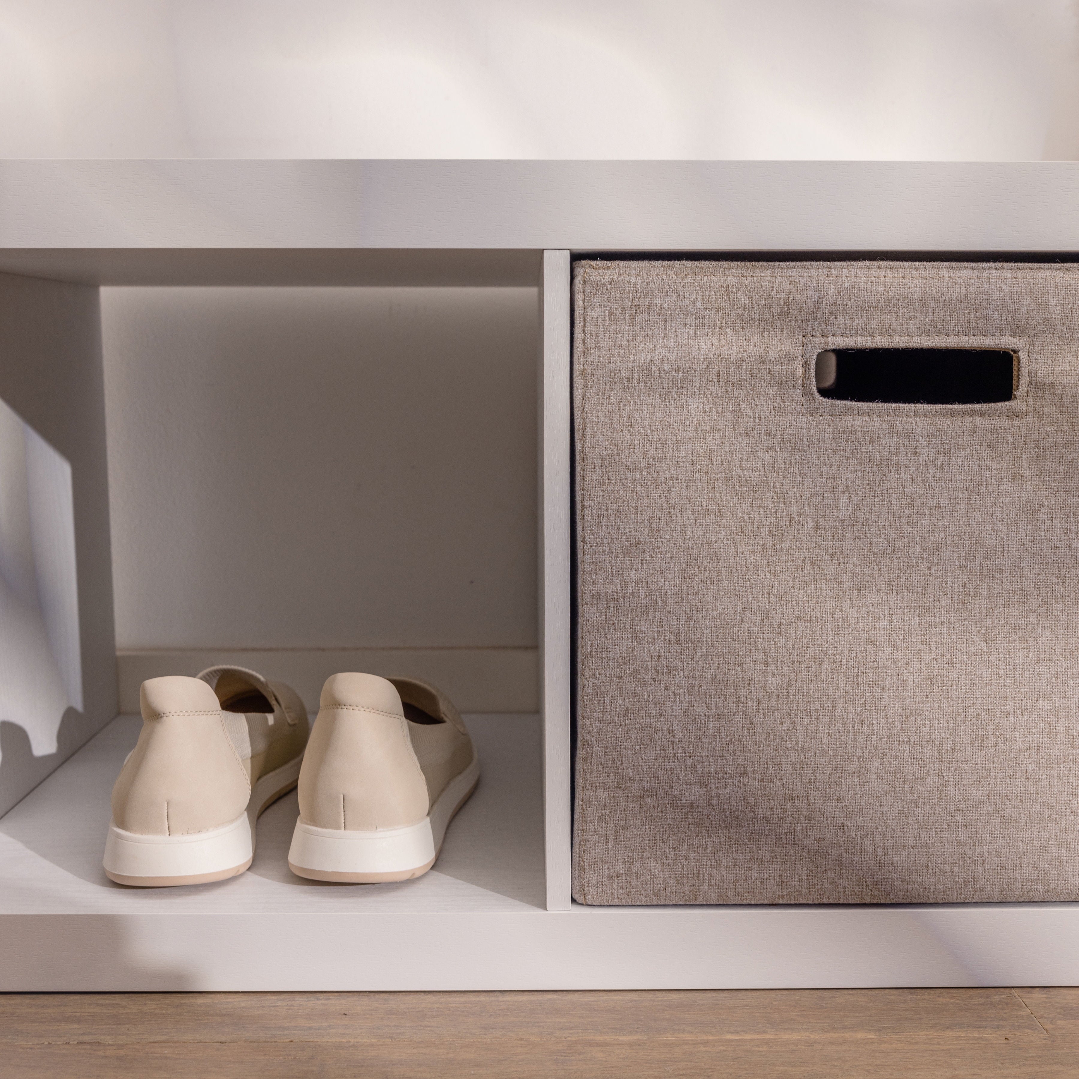  5 Cube Vertical Storage Organizer, White Texture
