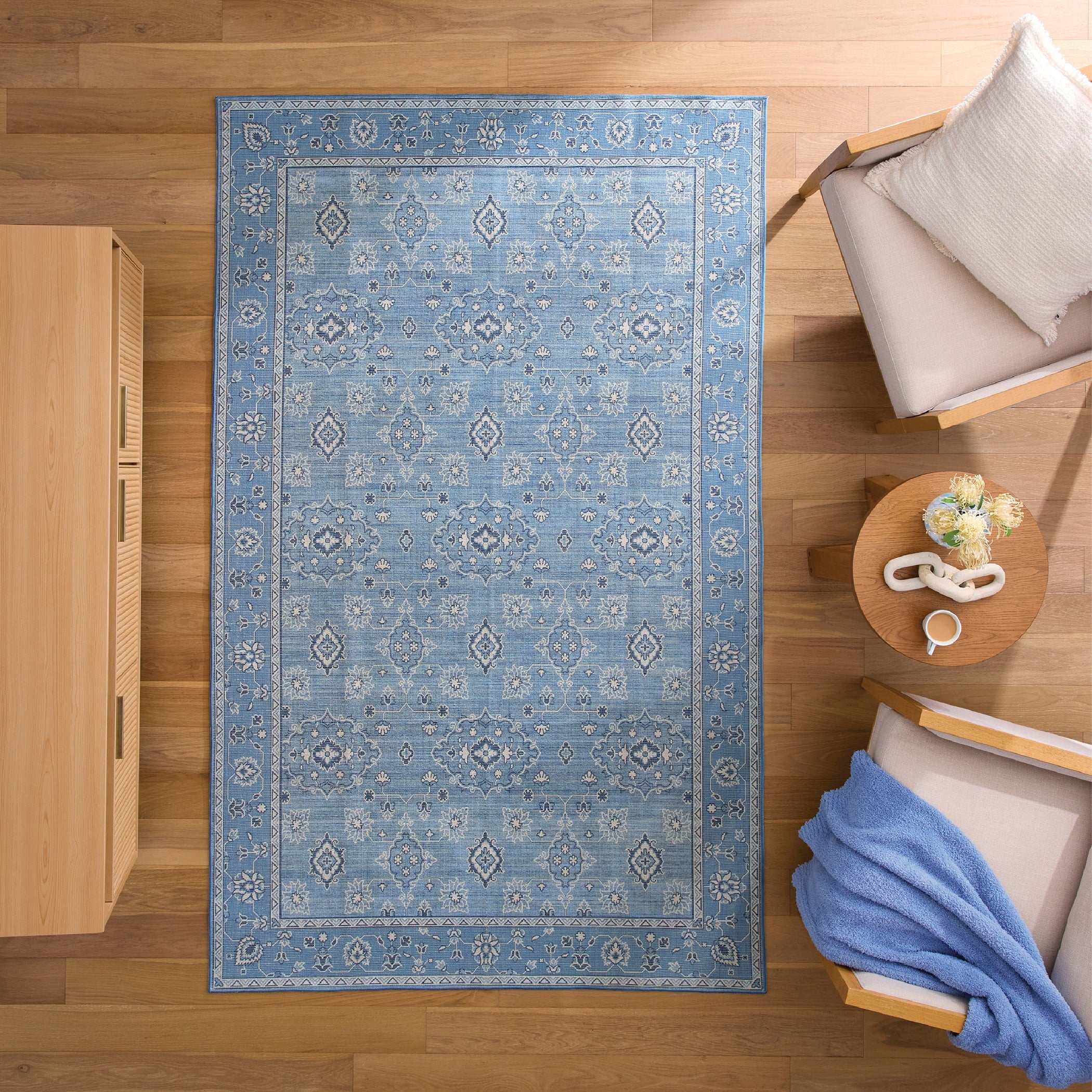  Blue Lillian Dainty Persian Area Rug, 5'x8'