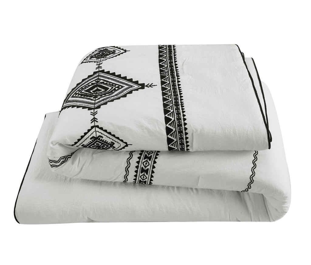  Black and White Summit 12 Piece Bed in a Bag Comforter Set, Queen