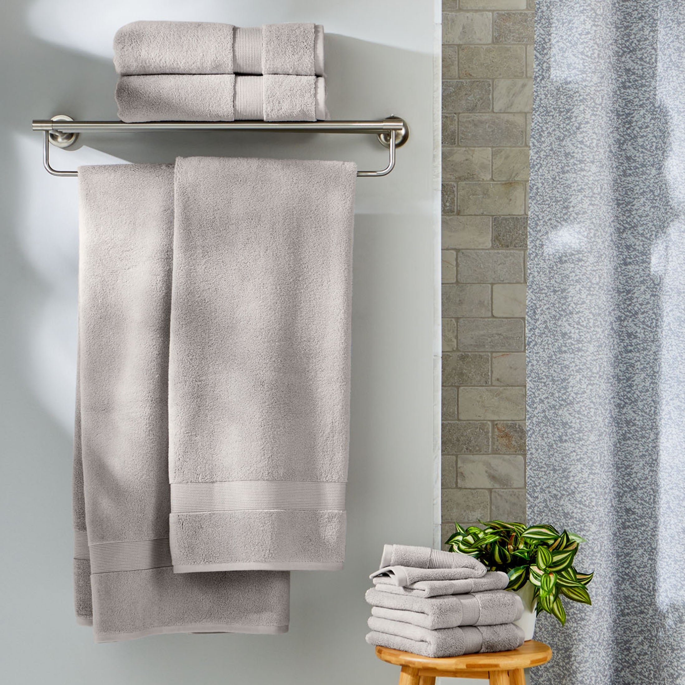  Signature Soft Solid 6 Piece Towel Set,Soft Silver