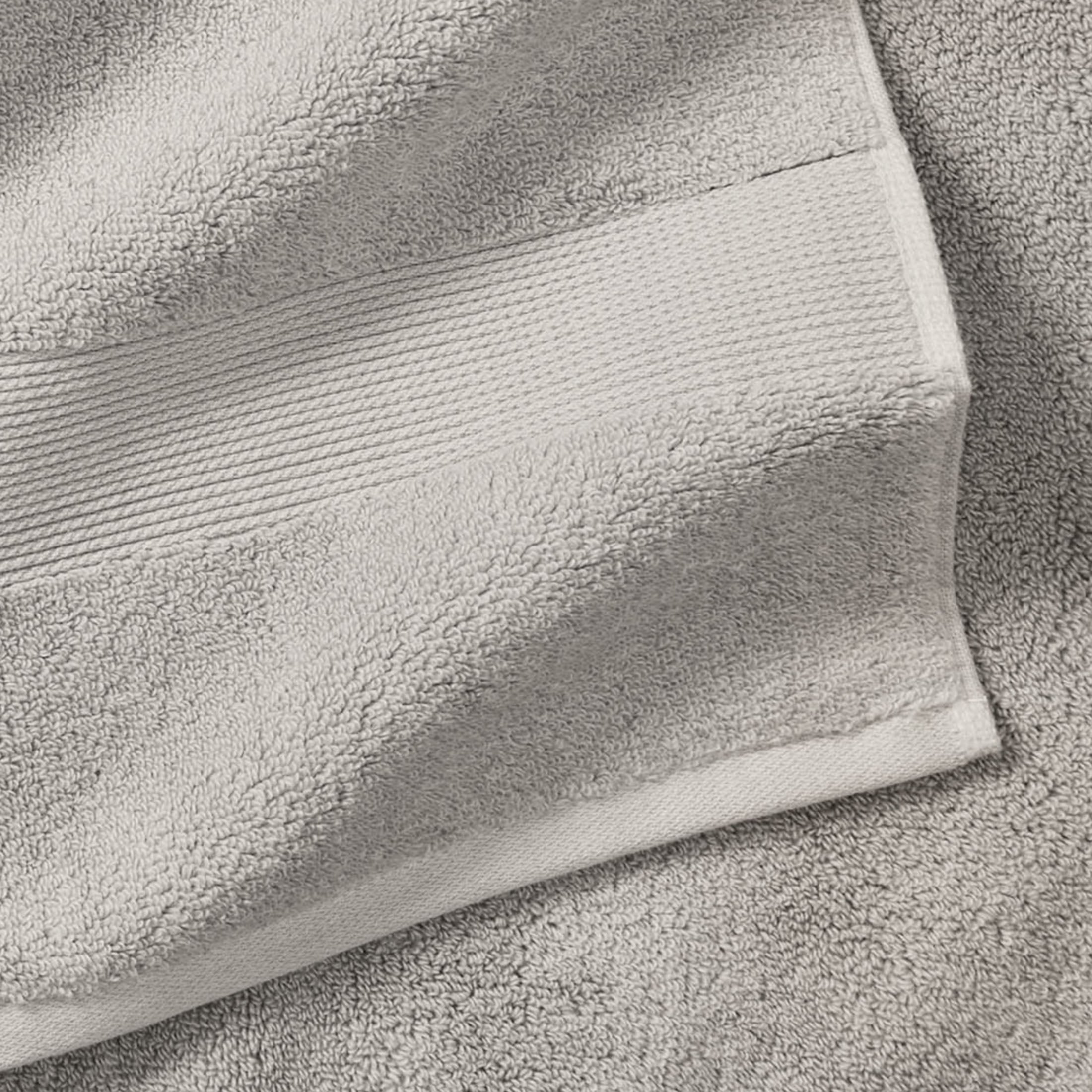  Signature Soft Solid 6 Piece Towel Set,Soft Silver