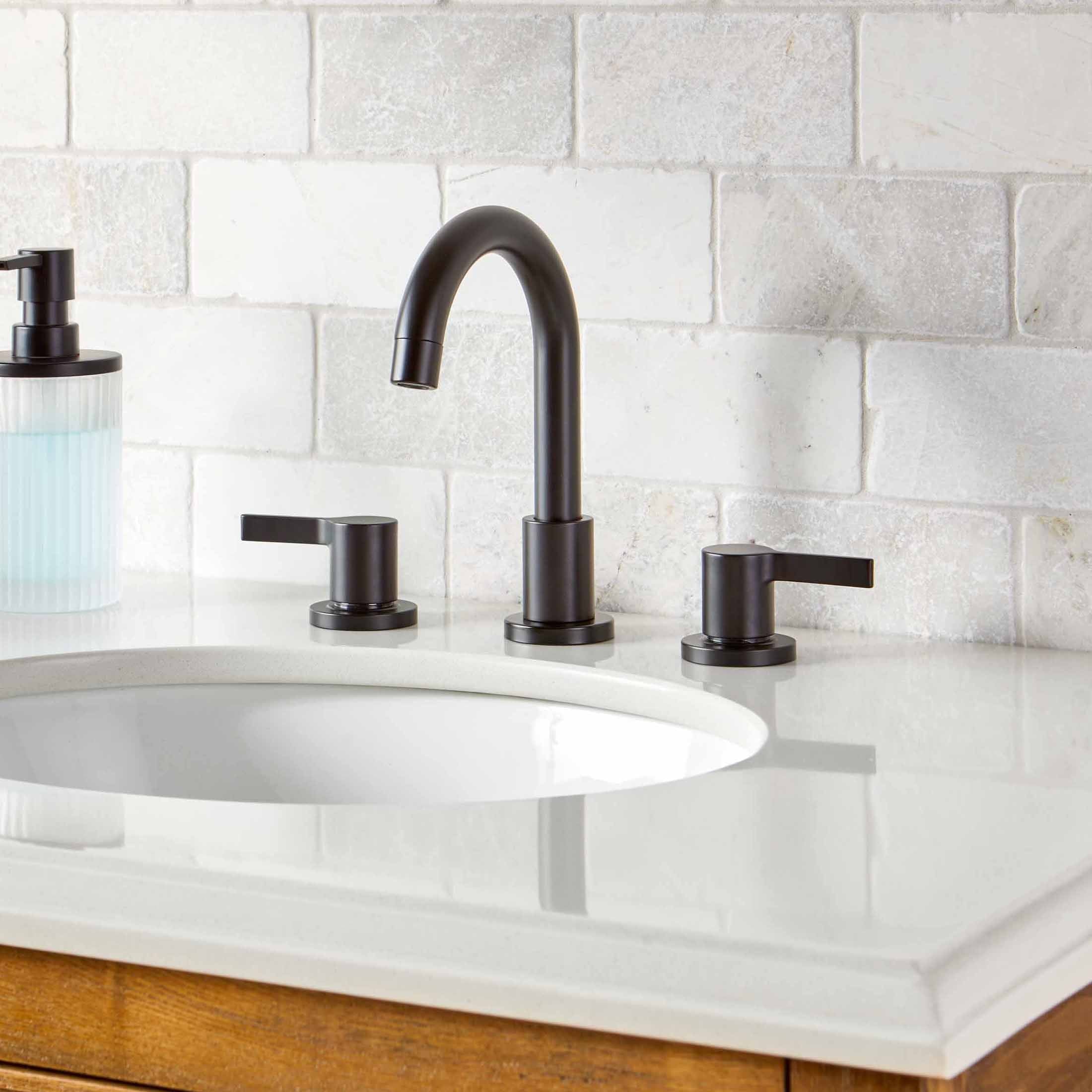  8" Widespread Bathroom Faucet in Matte Black