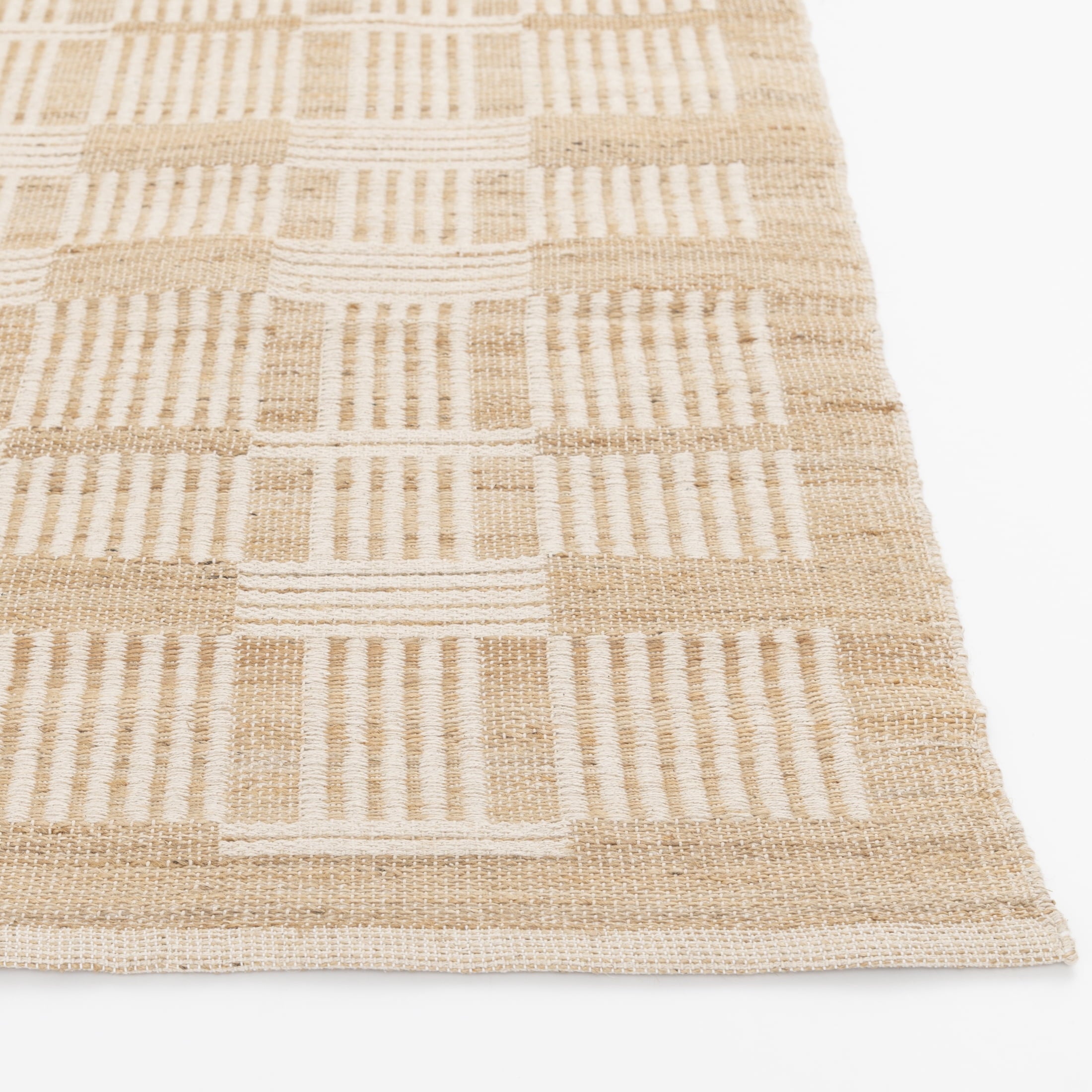  Natural Emily Accent Rug, 30"x46"