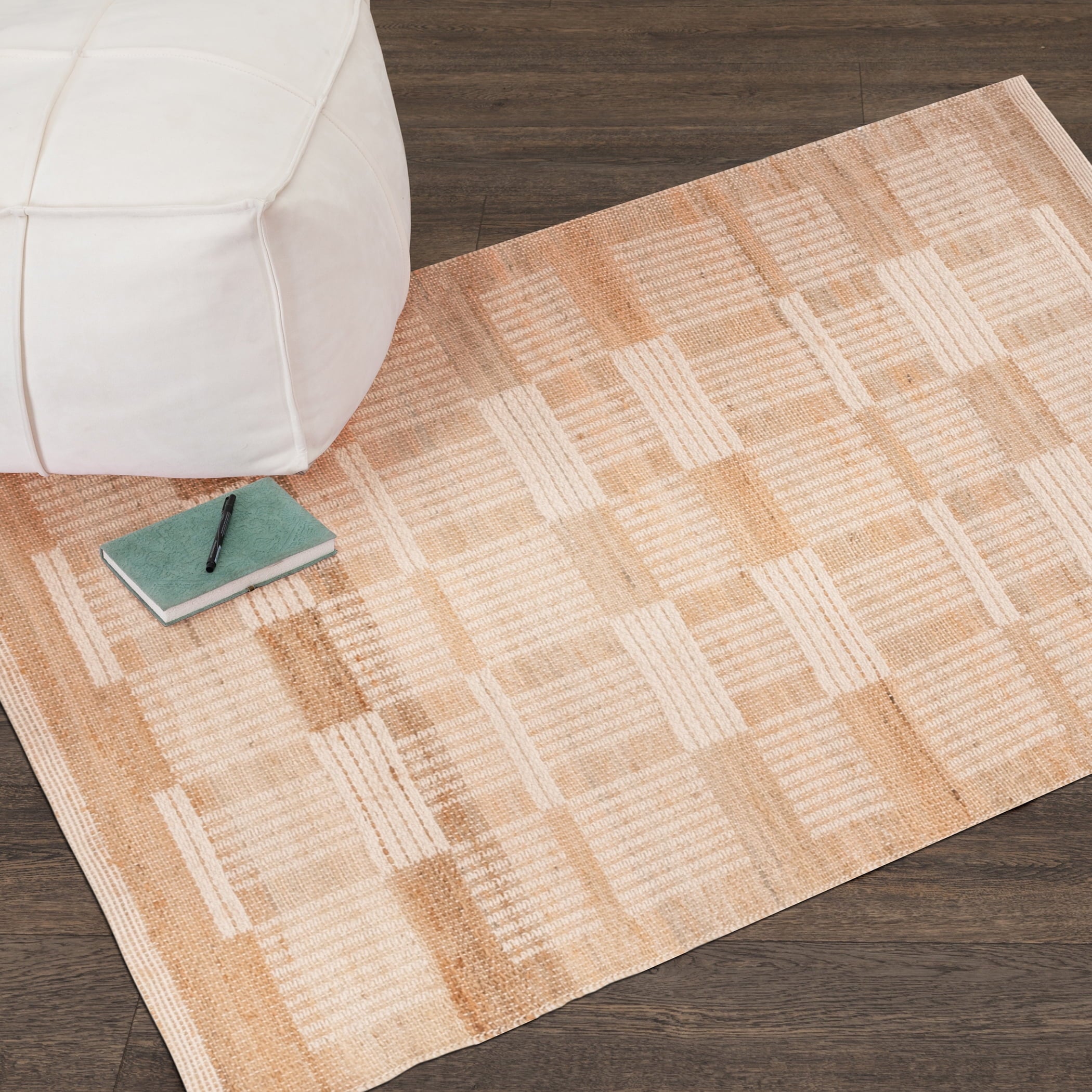  Natural Emily Accent Rug, 30"x46"