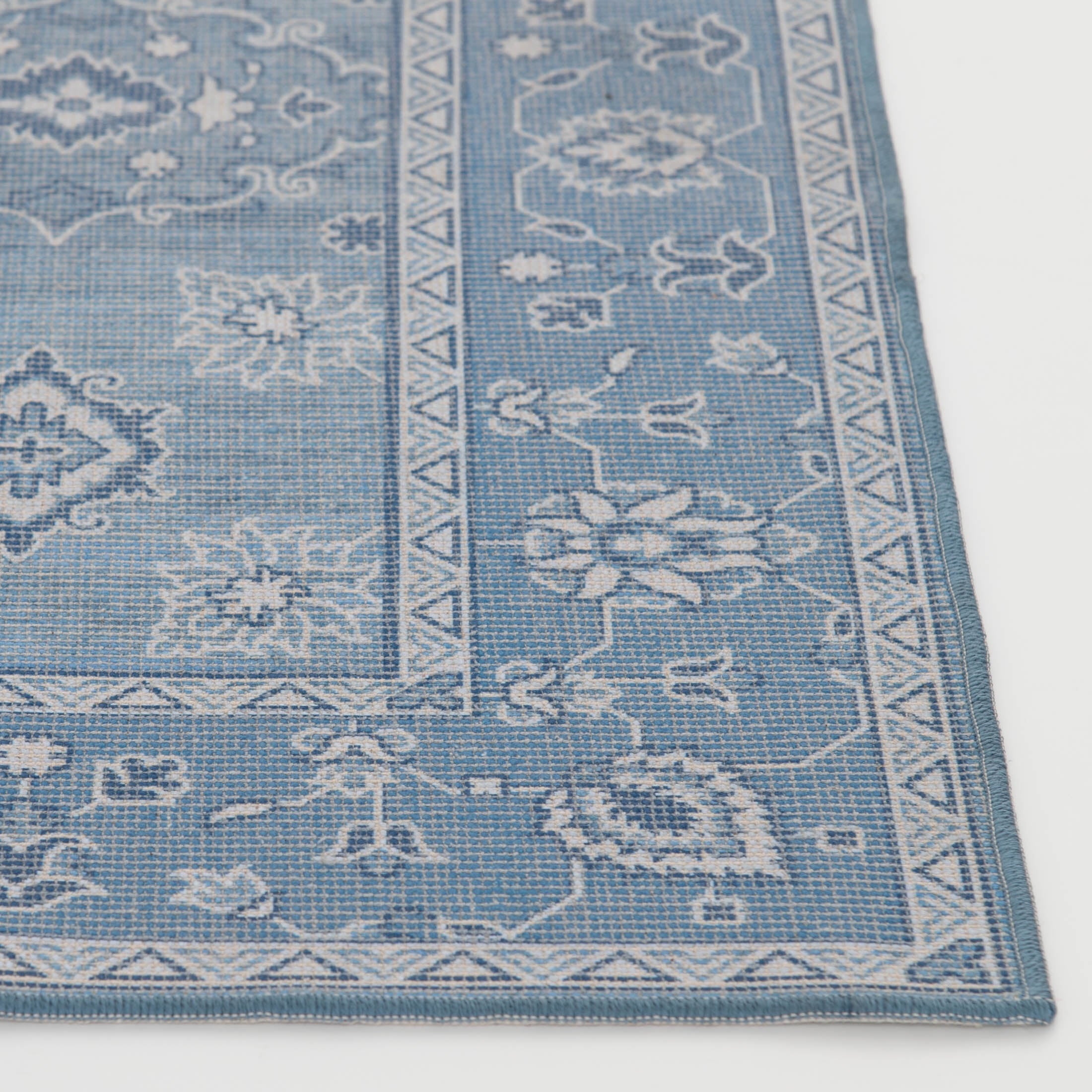  Blue Lillian Dainty Persian Area Rug, 5'x8'